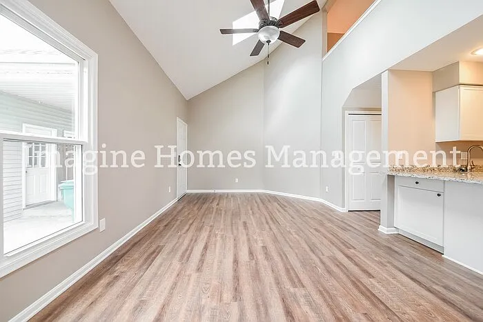 10686 Ravenna Rd #A — Photo 3