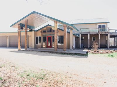 21039 92nd St, Maquoketa, IA, 52060