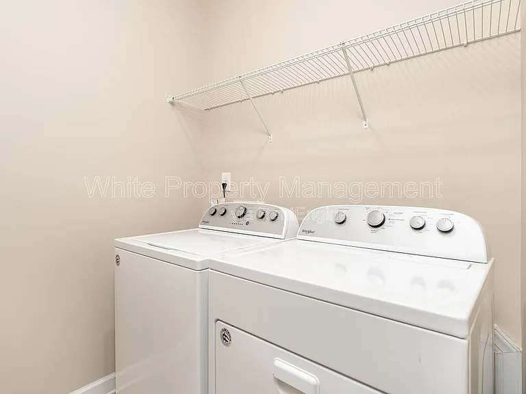 8528 Pennegrove Cir — Photo 15