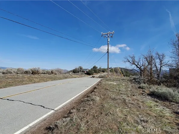 25041 Jacaranda Dr #540, Tehachapi, CA 93561