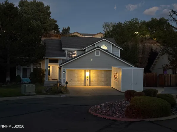 5296 Santa Barbara Ave, Sparks, NV 89436