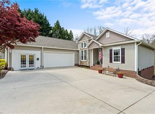 106 Mae Matilda Ct, Archdale, NC 27263