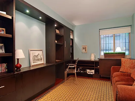 Sold by Sotheby's International Realty | media 16