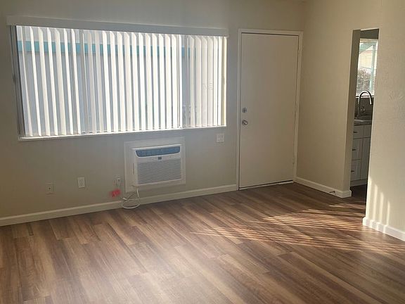 2nd image of 1050-1090 Continental St #17