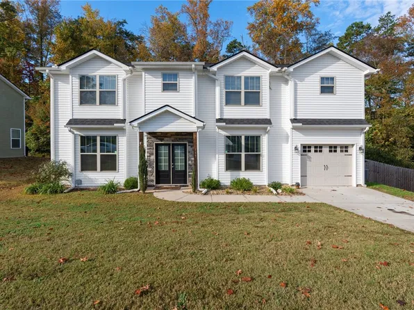 117 Heatherbrooke Ct, Easley, SC 29640