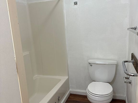 5th image of 2849 Gretna Rd APT 19