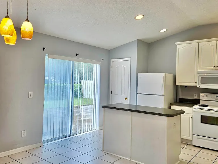 10925 Subtle Trail Dr — Photo 3