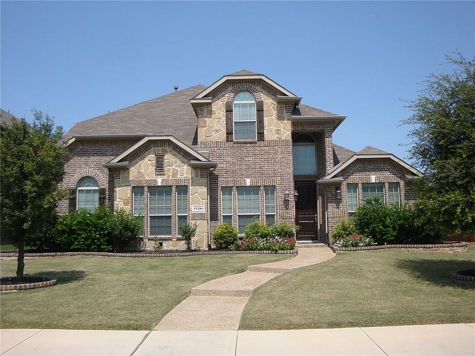 1st image of 13294 Scotch Pine Dr