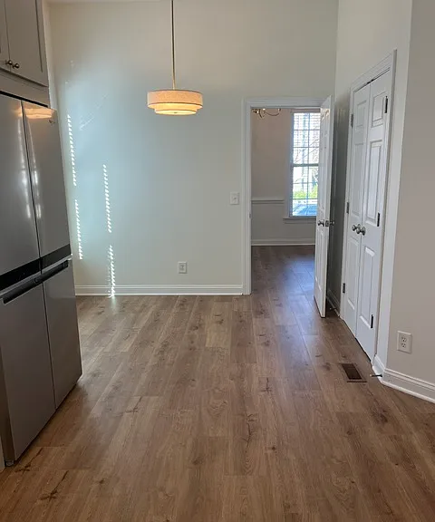 4115 Birkshire Hts — Photo 11