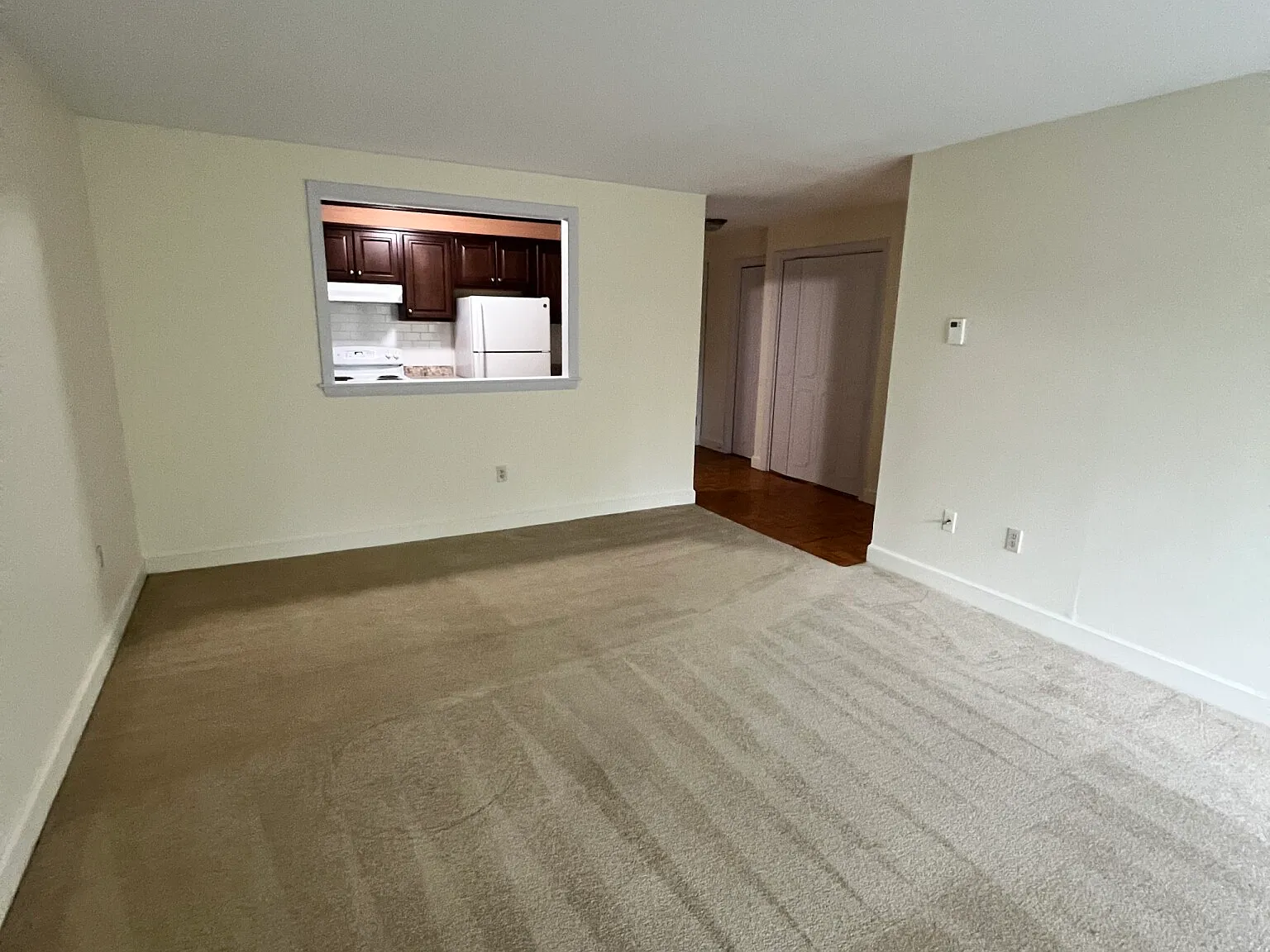 1 bed, 1.0 bath, 725 sqft, $1,995 — Photo 3