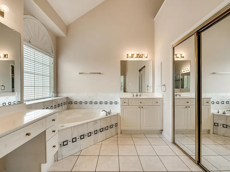 3902 Harlington Ln — Photo 22