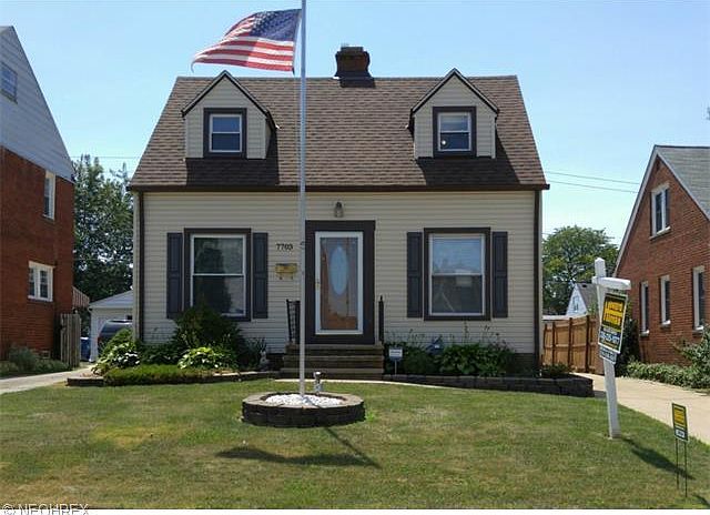 1st image of 7703 Deerfield Dr
