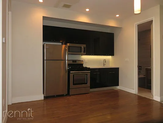 Rented by Rennit Inc. | media 47