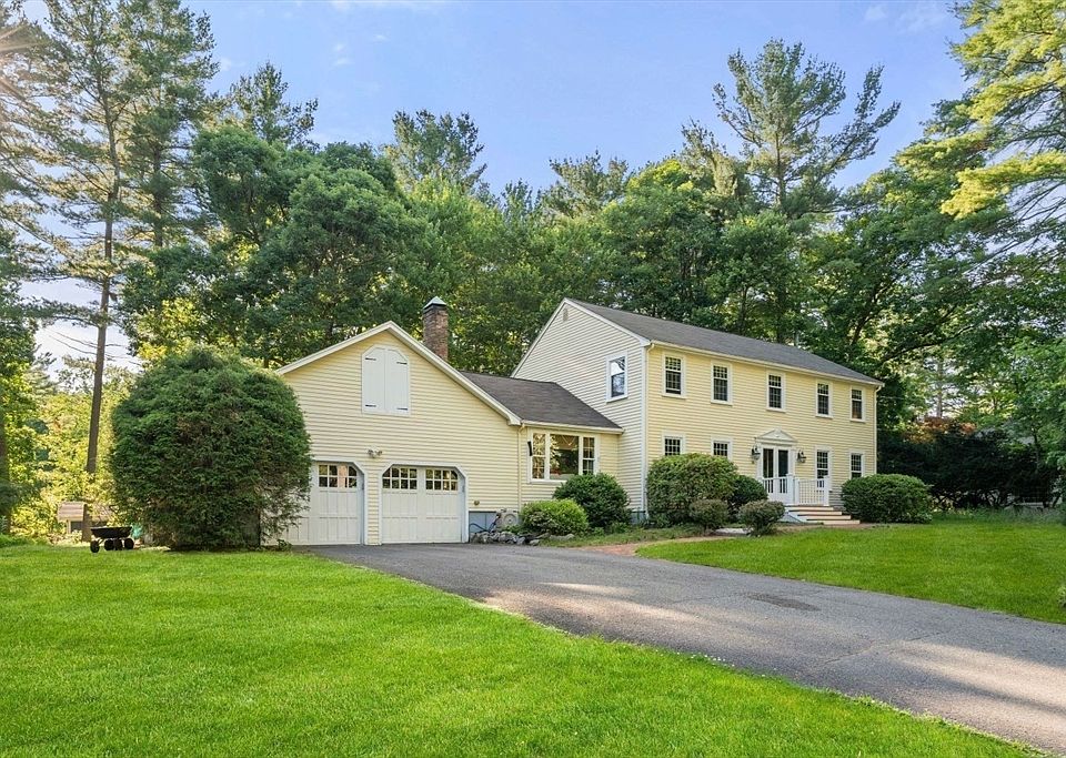 1st image of 30 Stanhope Dr
