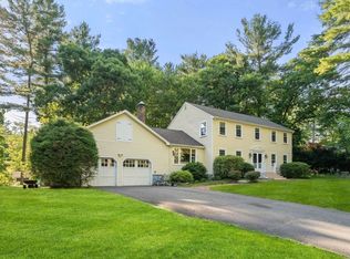 30 Stanhope Dr, Norfolk, MA 02056