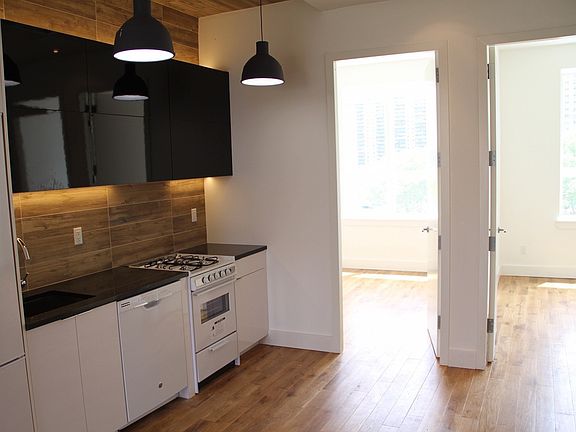 2nd image of 73 Montrose Ave #55A