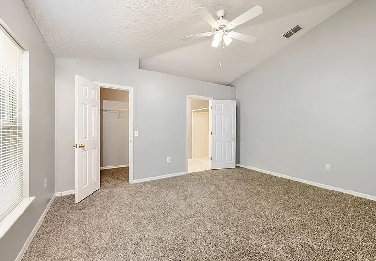 1122 Alloway Ave — Photo 25