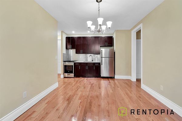 1st image of 1035 Union St APT 4A