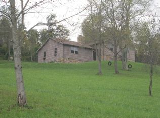 1158 Spring Valley Rd, Marion, VA 24354