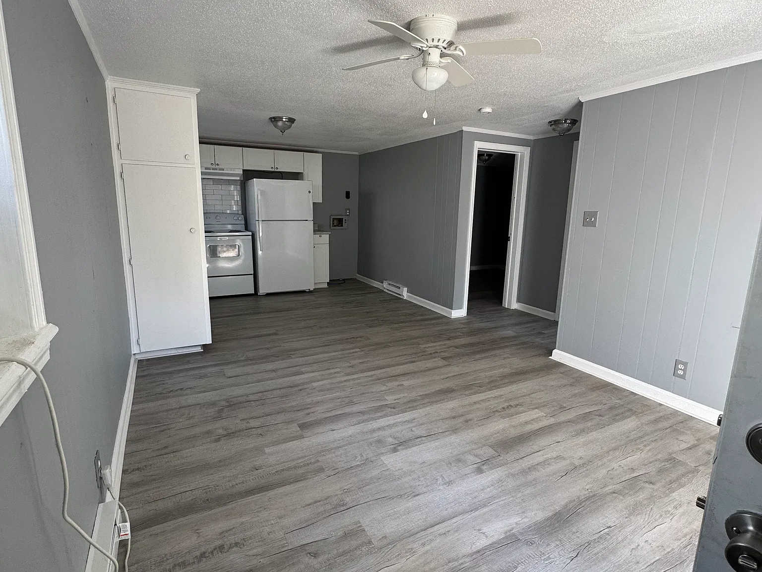 2 bed, $795 — Photo 2