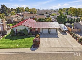1230 SW 15th Ave, Ontario, OR 97914