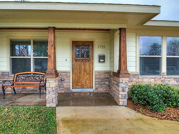 2nd image of 1755 De Milo Dr