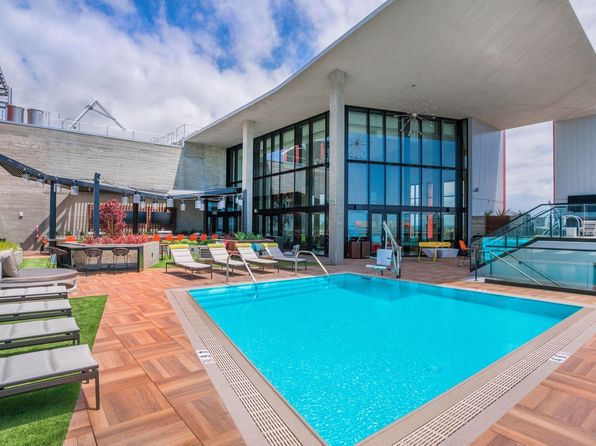 1501 Island Ave APT 902