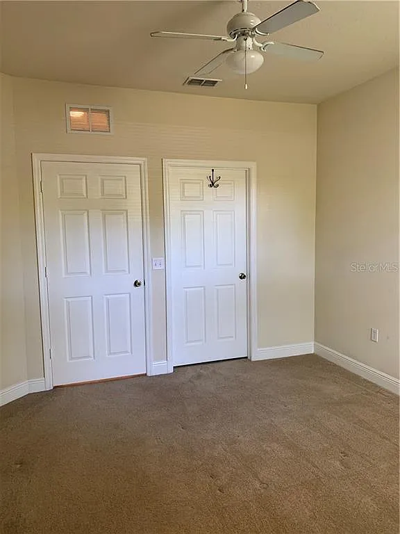 1315 Eastern Pecan Pl — Photo 2