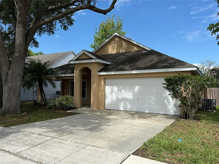 4406 Brookstone Ct — Photo 2
