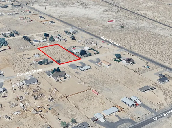 1080 Cooney Dr, Silver Springs, NV 89429