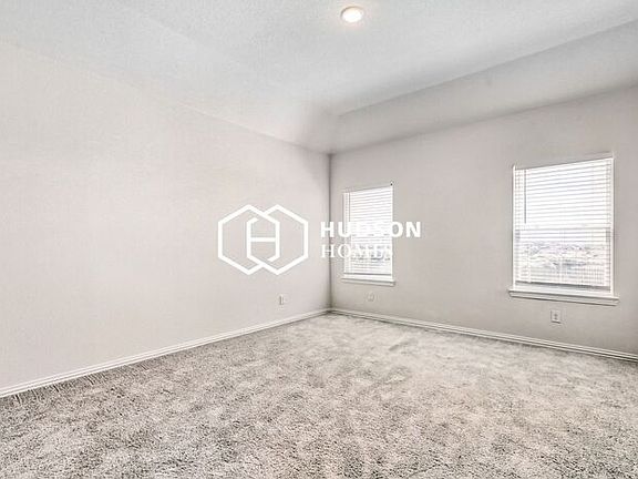 5th image of 1123 Sky Summit Ct