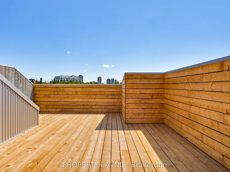301 Keele St #4 — Photo 35