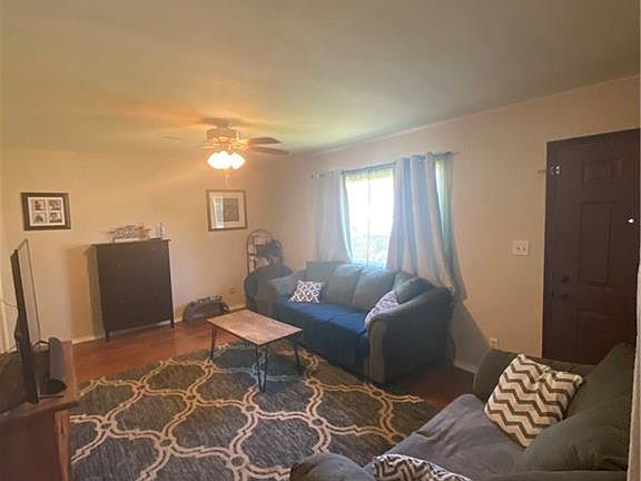 3rd image of 1828 S 15th St