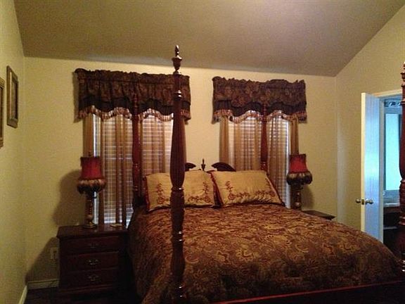 5th image of 1101 Campbell Dr
