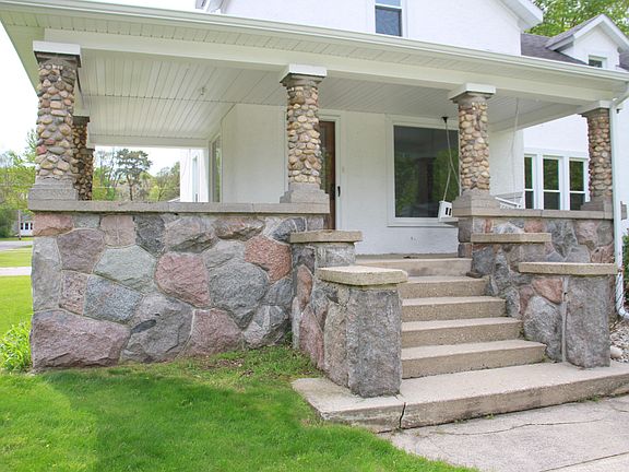 4th image of 24195 3rd Ave