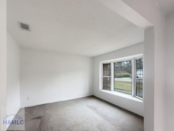 4th image of 103 Coates Rd