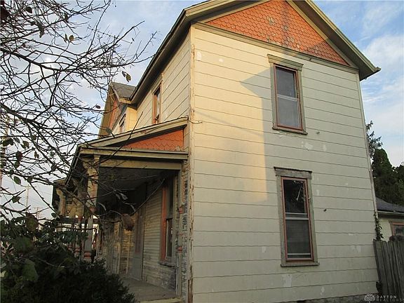 2nd image of 201 W Main St