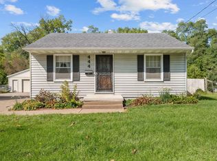444 Waverly Rd, Davenport, IA 52804