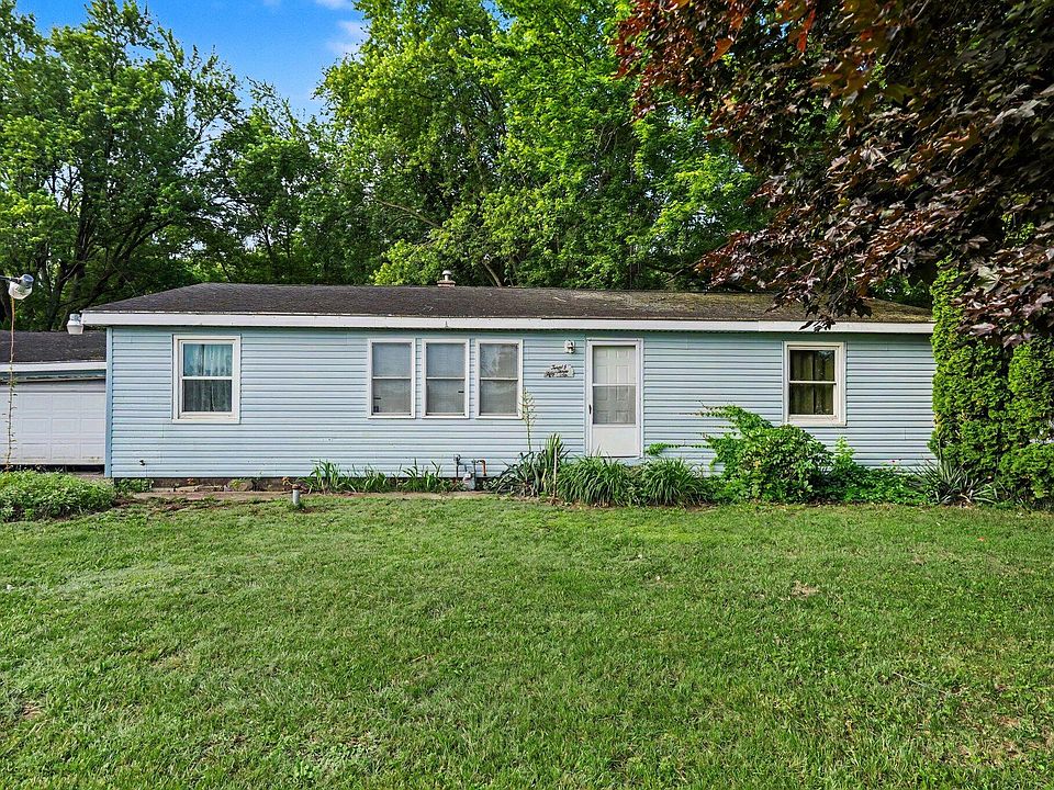 1st image of 2356 E Napier Ave