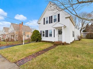 14 Hamilton St, Plymouth, MA 02360