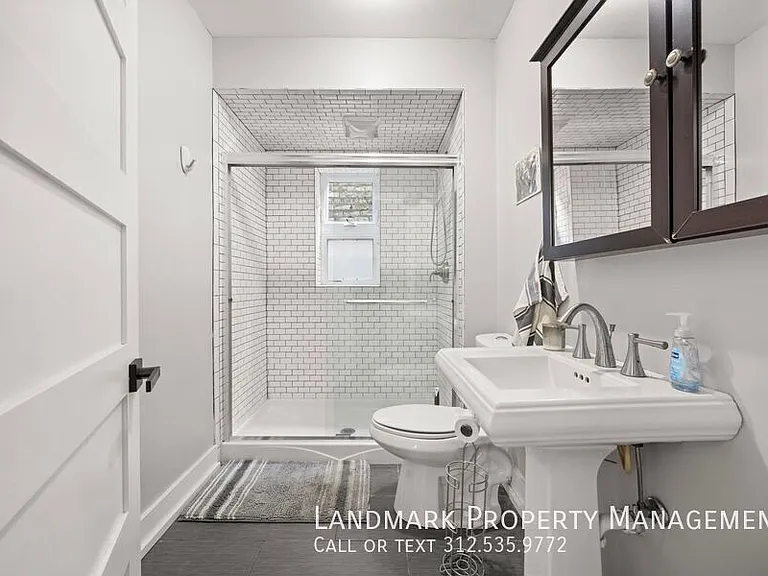 3521 N Western Ave #1 — Photo 22