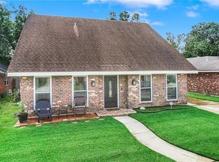 1601 N Cumberland St, Metairie, LA 70003