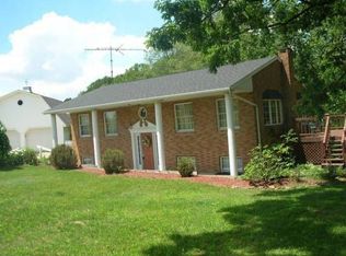 709 Roxford Church Rd SE, Dennison, OH 44621