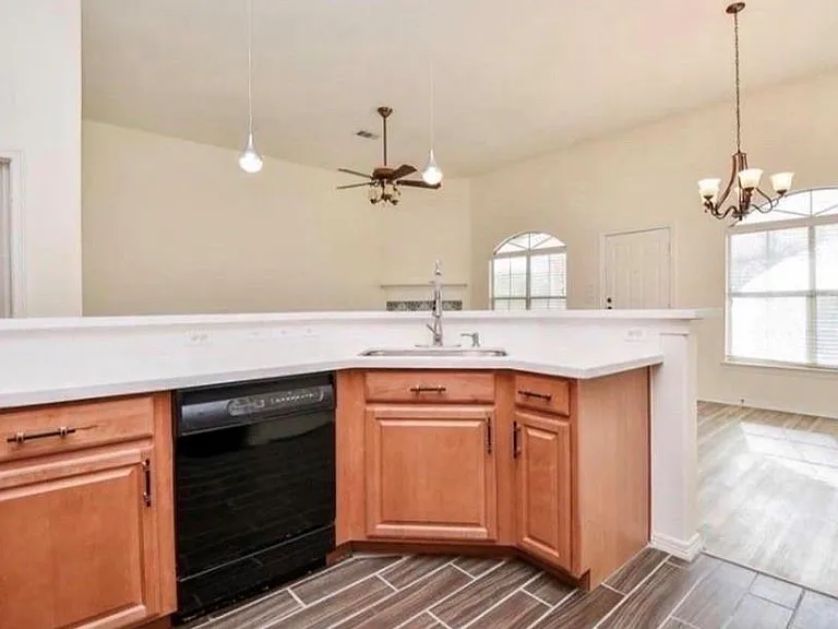 12755 Mill Ridge Dr #905 — Photo 7