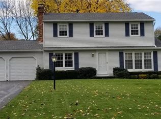 38 Whippletree Rd, Fairport, NY 14450