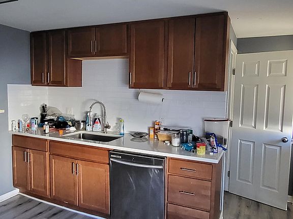 2nd image of 5018 Zimmer Dr