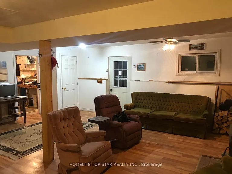 373 Shanick Rd — Photo 8