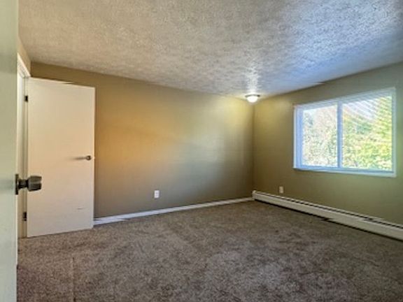 5th image of 2785 Queen City Ave #8