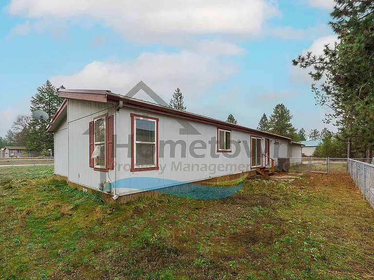 5425-1 E Grove Ave — Photo 42