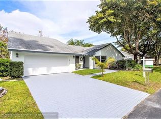 9501 SW 10th Ct, Plantation, FL 33324